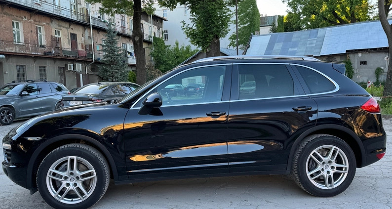 Porsche Cayenne cena 89900 przebieg: 219000, rok produkcji 2012 z Kraków małe 326